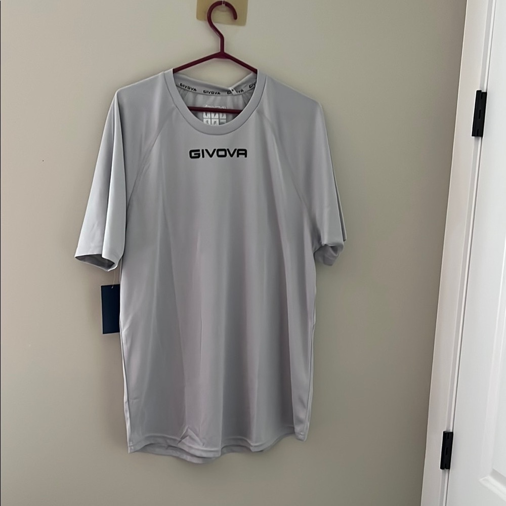 Givova Gray Athletic Performance Shirt Men XL NWT